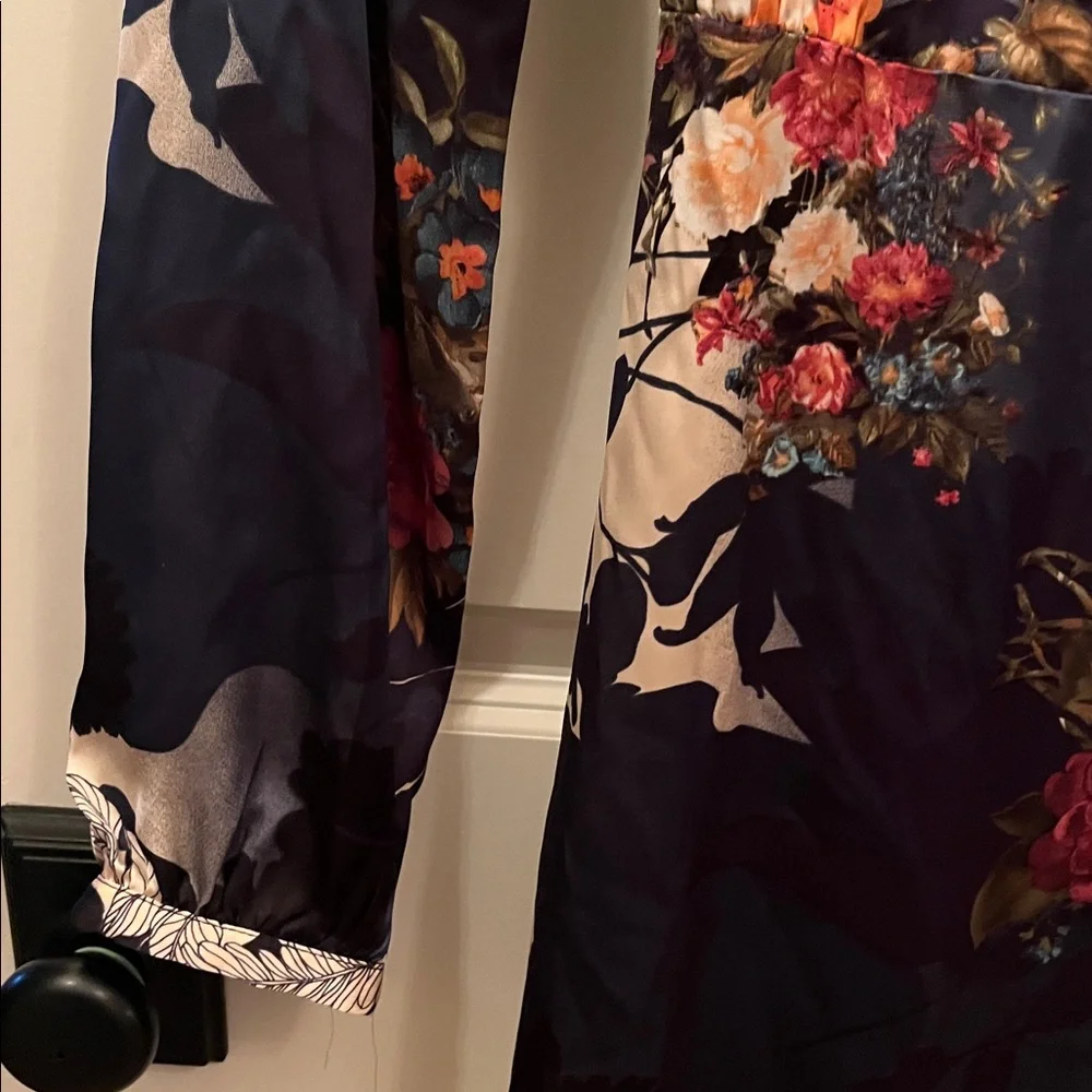 NWT Lulu's Navy Floral Wrap Maxi Dress - Picture 3 of 5